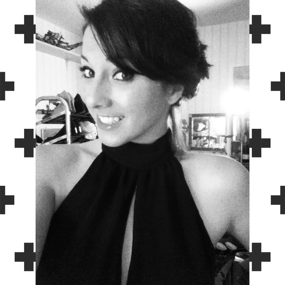 Meet your Posher, Alison - Picture 2 of 5